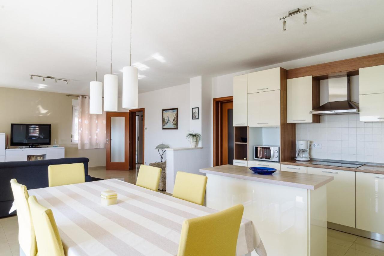 Apartman Niko Kastela Ngoại thất bức ảnh